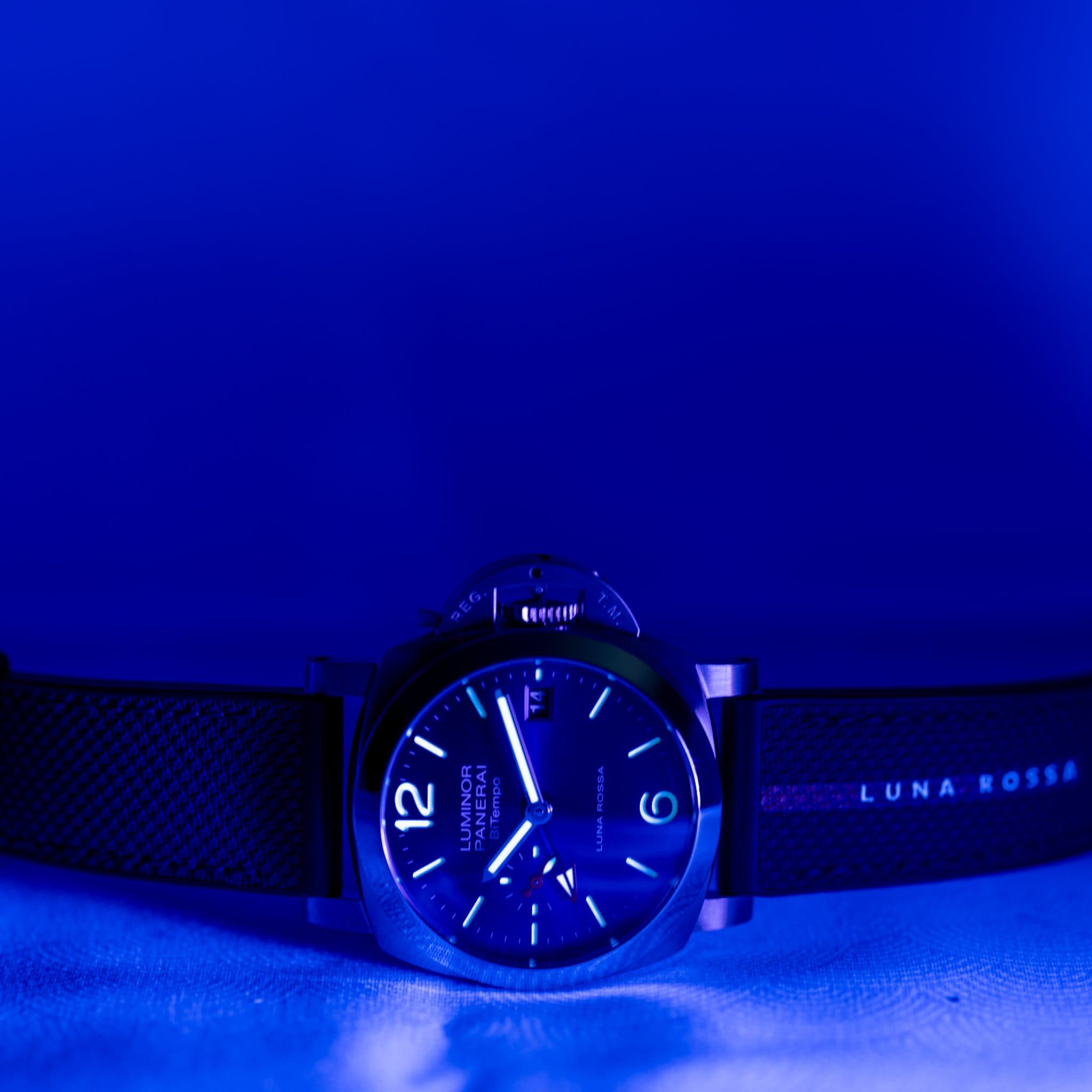 Panerai Luminor Quaranta BiTempo Luna Rossa (Ref. PAM01404) — photo 16