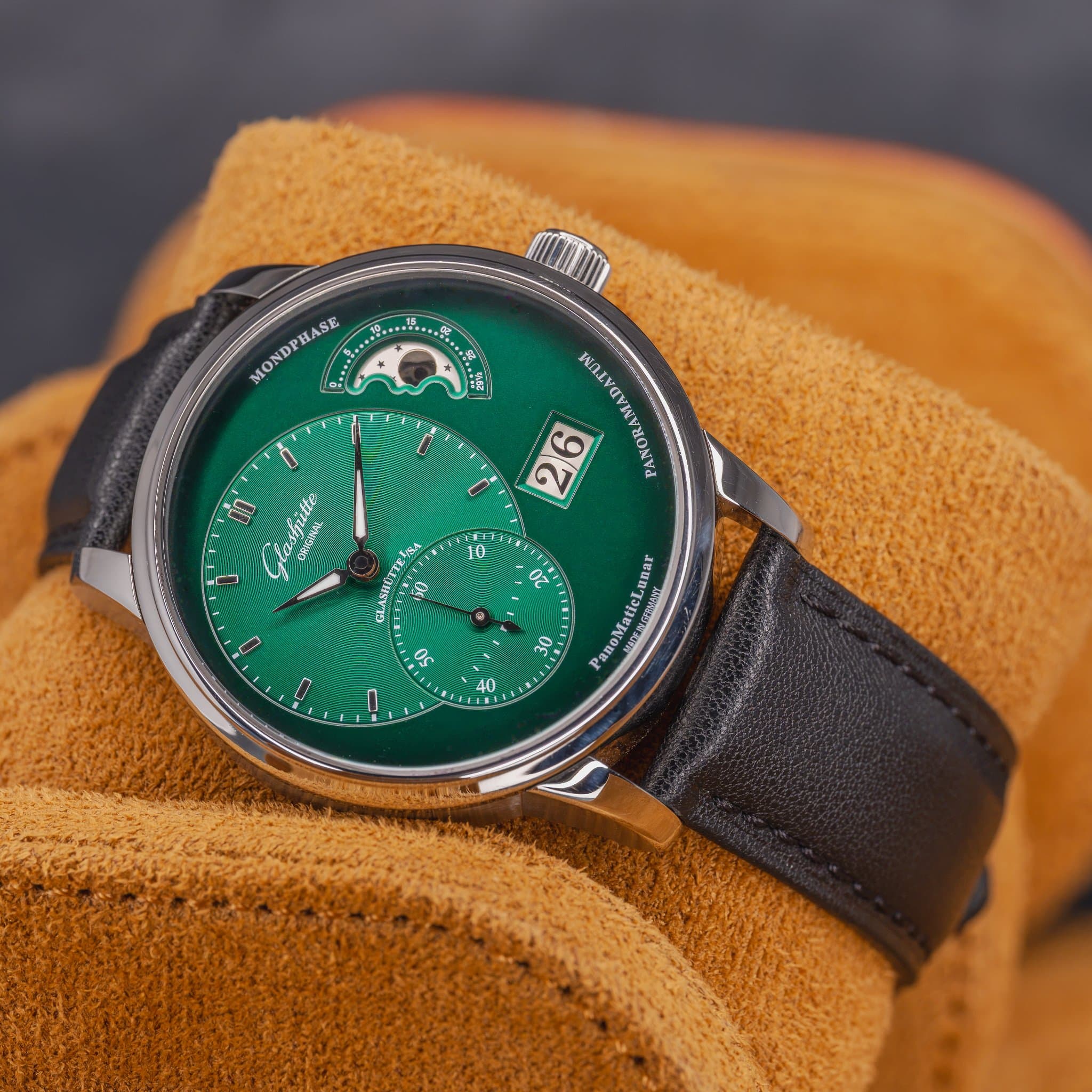 Glashütte Original PanoMaticLunar Green (Ref. 1-90-02-13-32-62) — photo 14